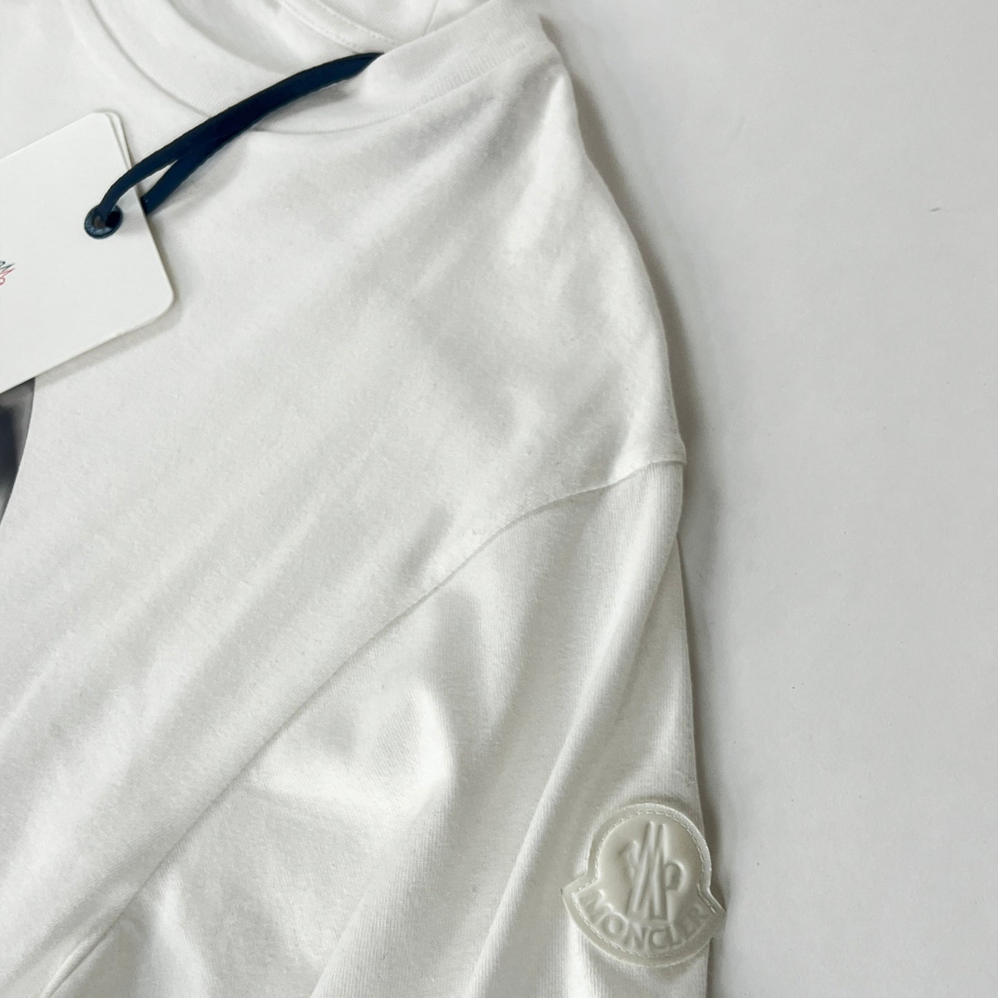 Moncler T-shirt (Silver logo)