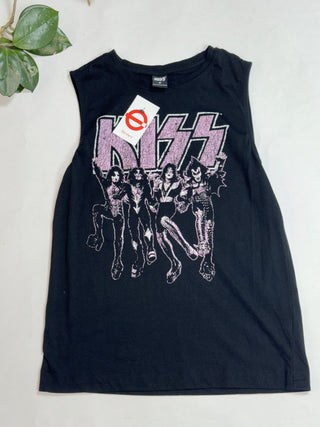 Kiss Graphic Tank Top